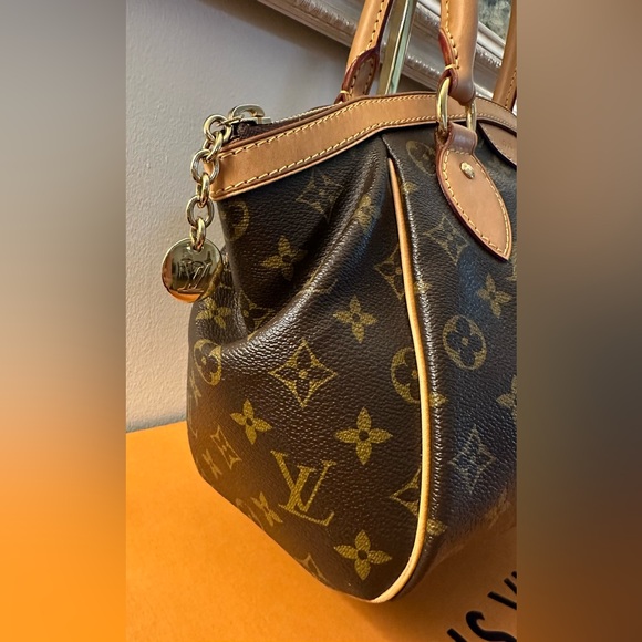 Louis Vuitton Tivoli PM Monogram EUC - Picture 7 of 15